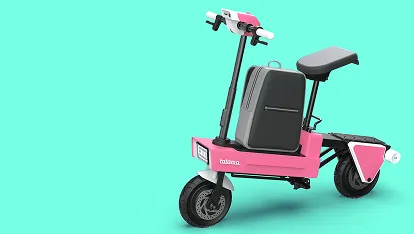 折りたたみロボティクスモビリティ「tatamo!」試乗体験コーナー（株式会社ICOMA）